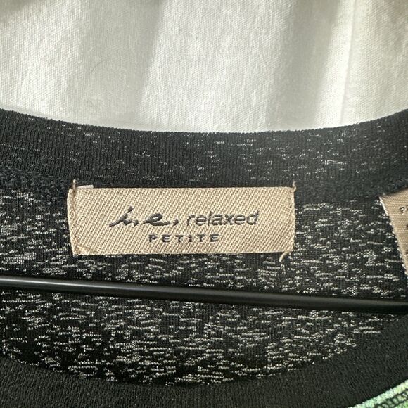 I.E. Relaxed Petites Y2K Paisley Boho Semi-Sheer Stretch Top Womens Size PM - Picture 3 of 7